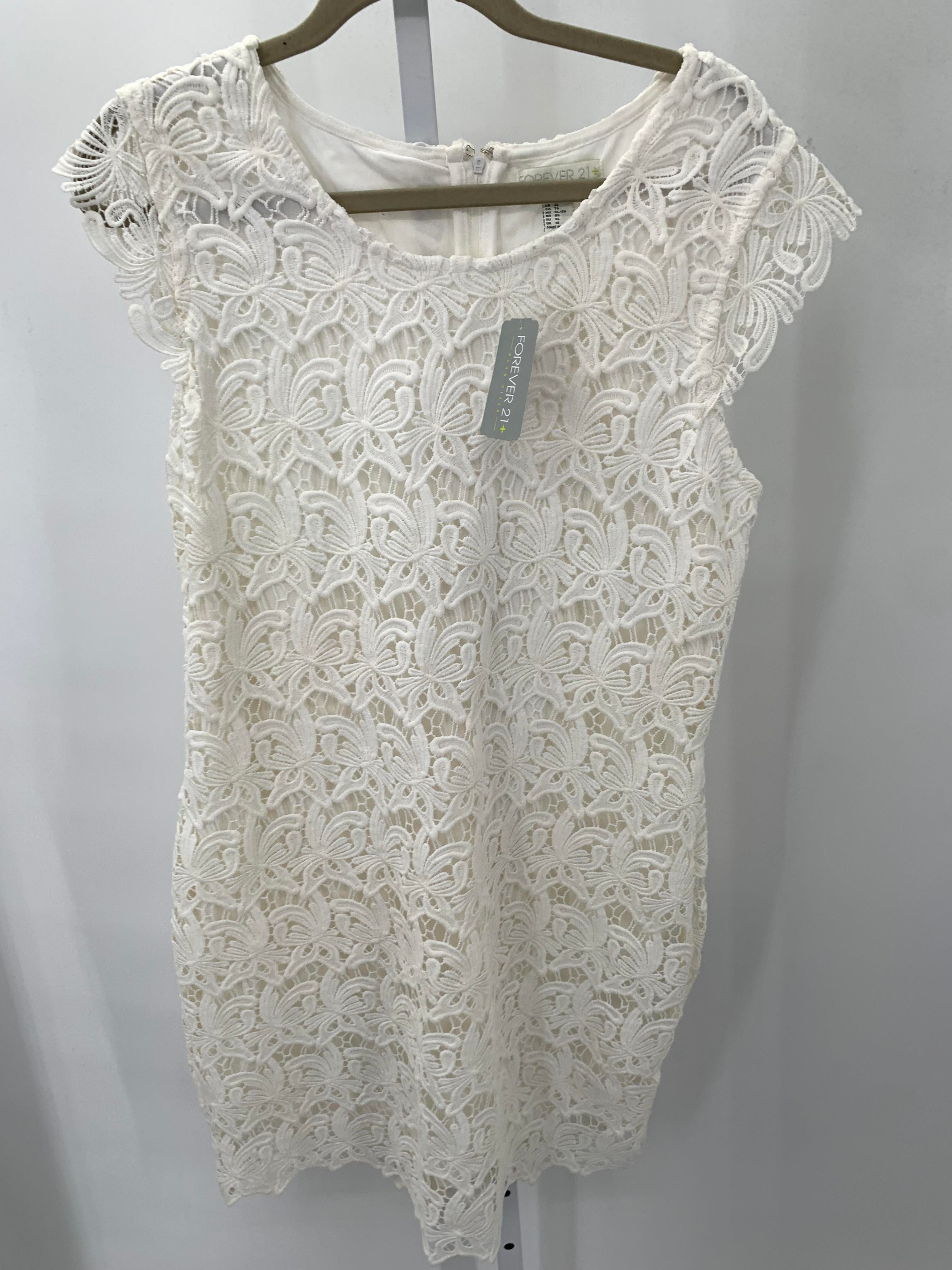 Forever 21 Size Extra Large Juniors Short Sleeve Dress