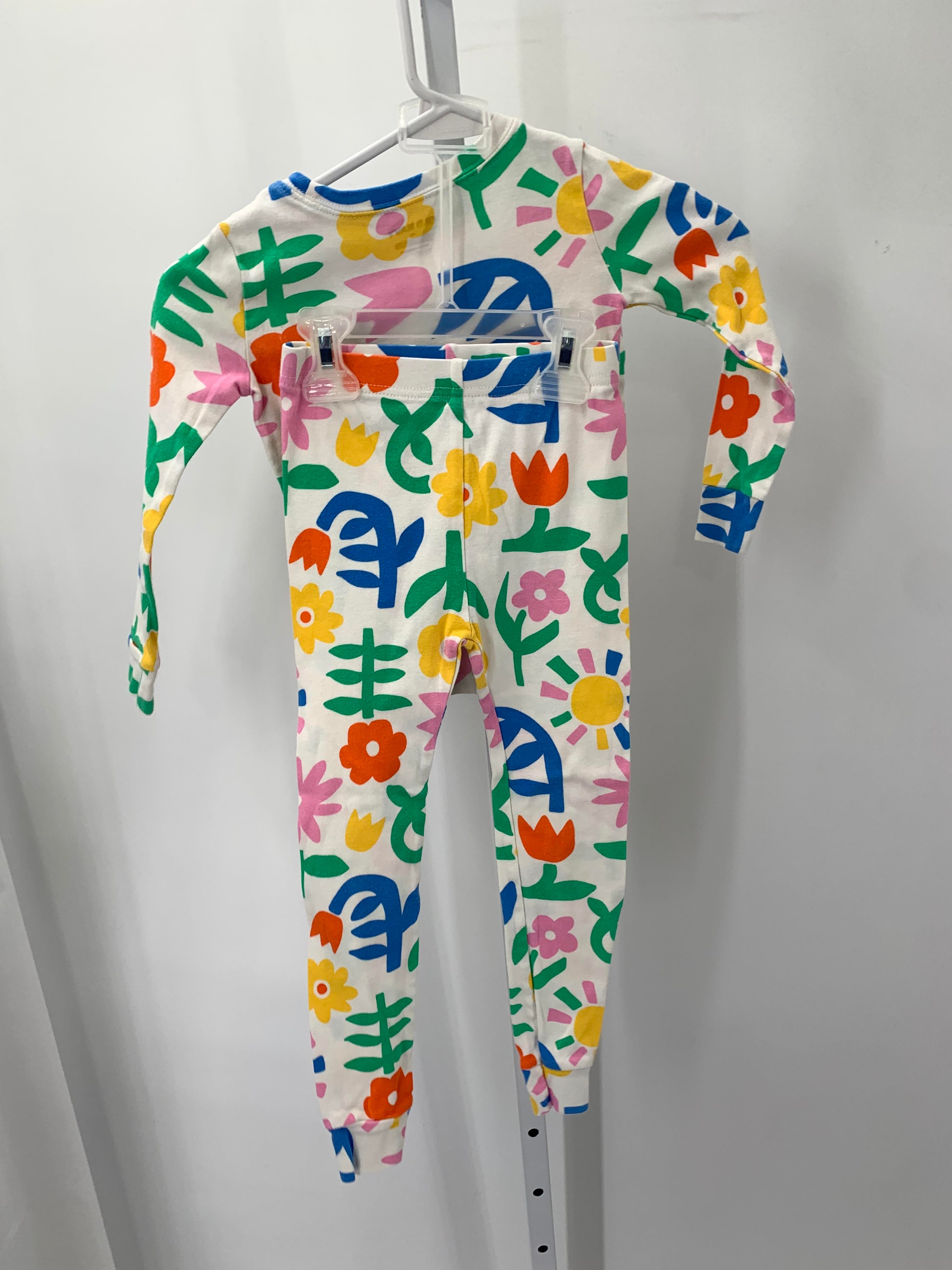 Old Navy Size 5T Girls Pajamas