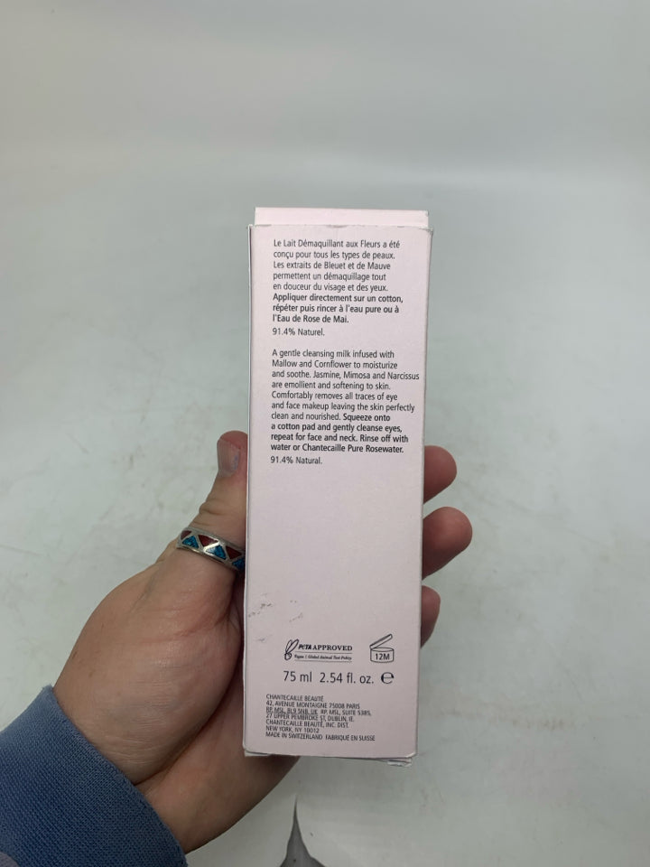 NIB Chantecaille Flower Infused Cleansing Milk 2.54 oz