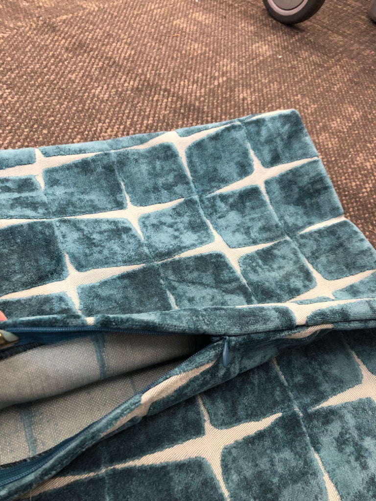 2 TEAL VELVET GEOMETRIC PILLOW COVERS.