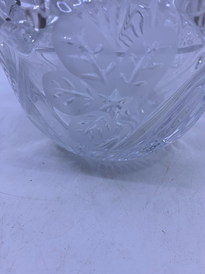 HEAVY CRYSTAL ETCHED FROSTED LEAVES CANDY DISH W/ LID.