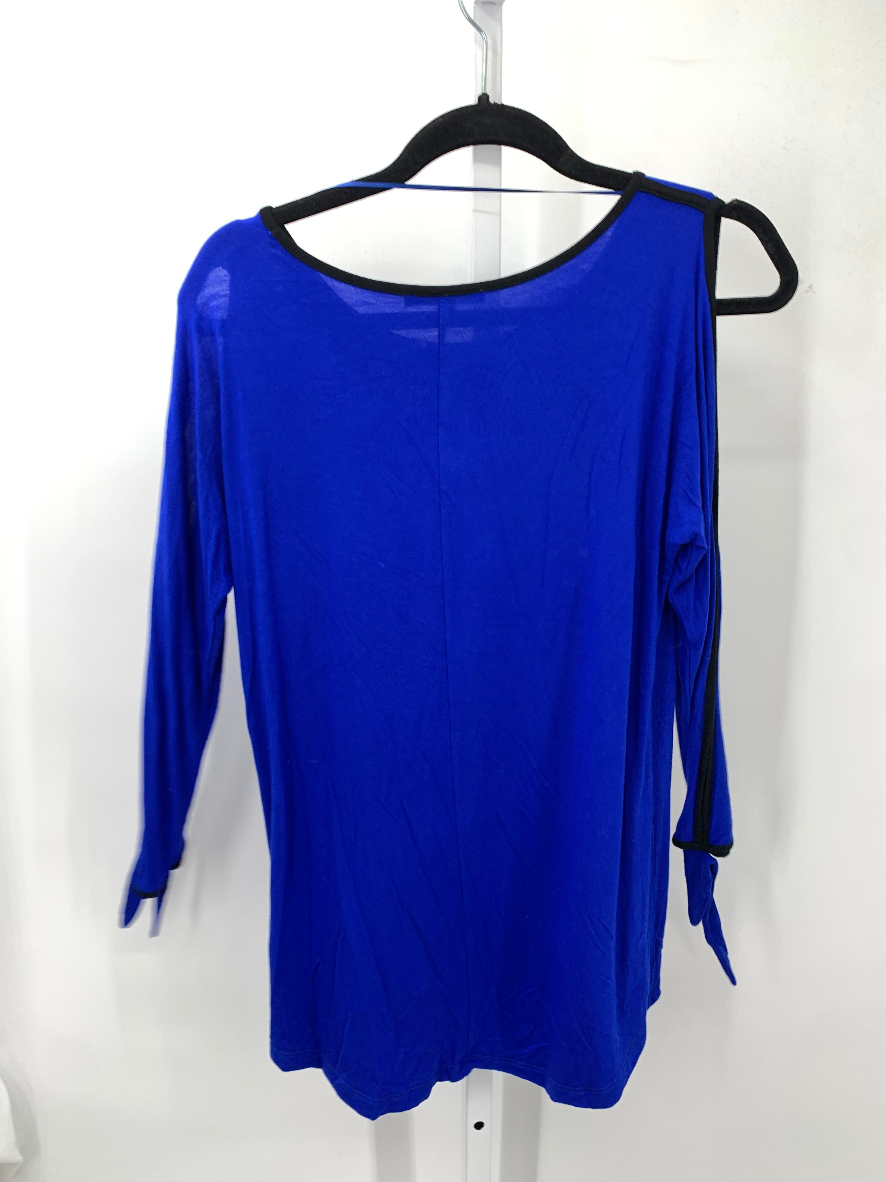 Cable & Gauge Size Medium Misses Long Sleeve Shirt