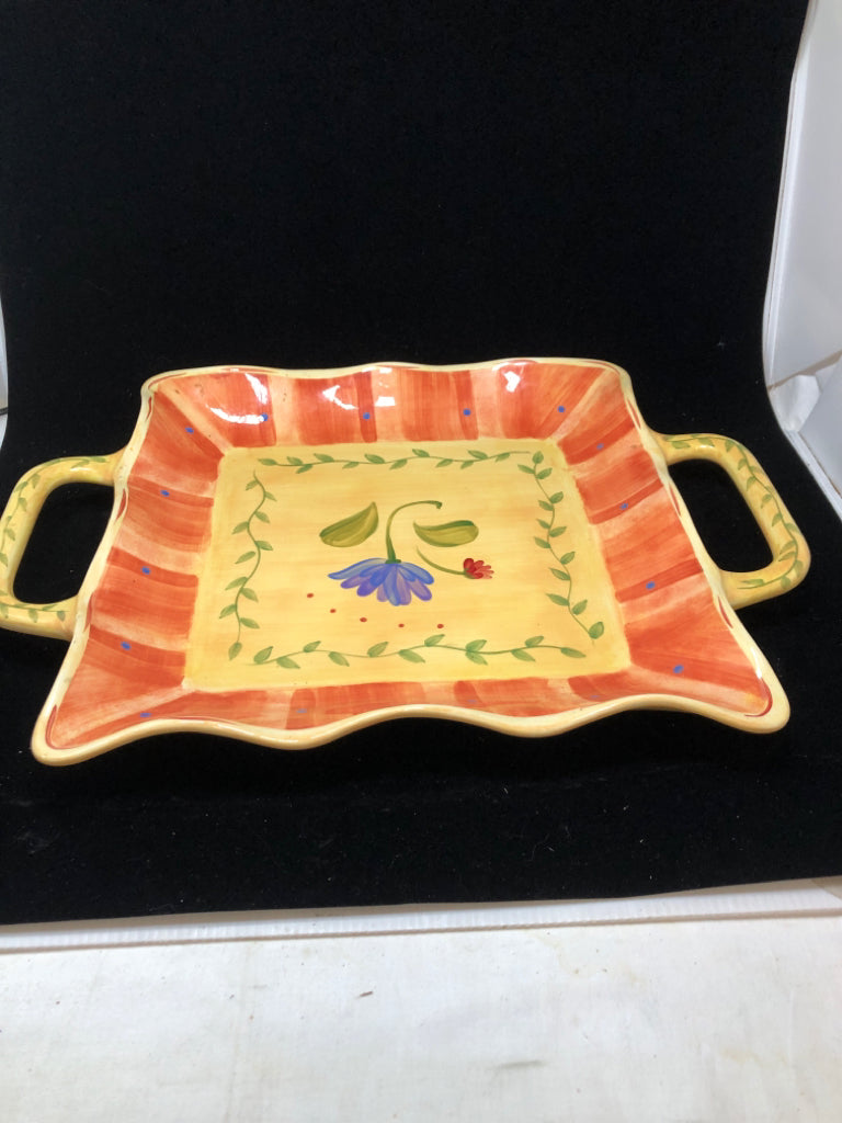 LARGE FLOWER PATTERN SQUARE TRAY.