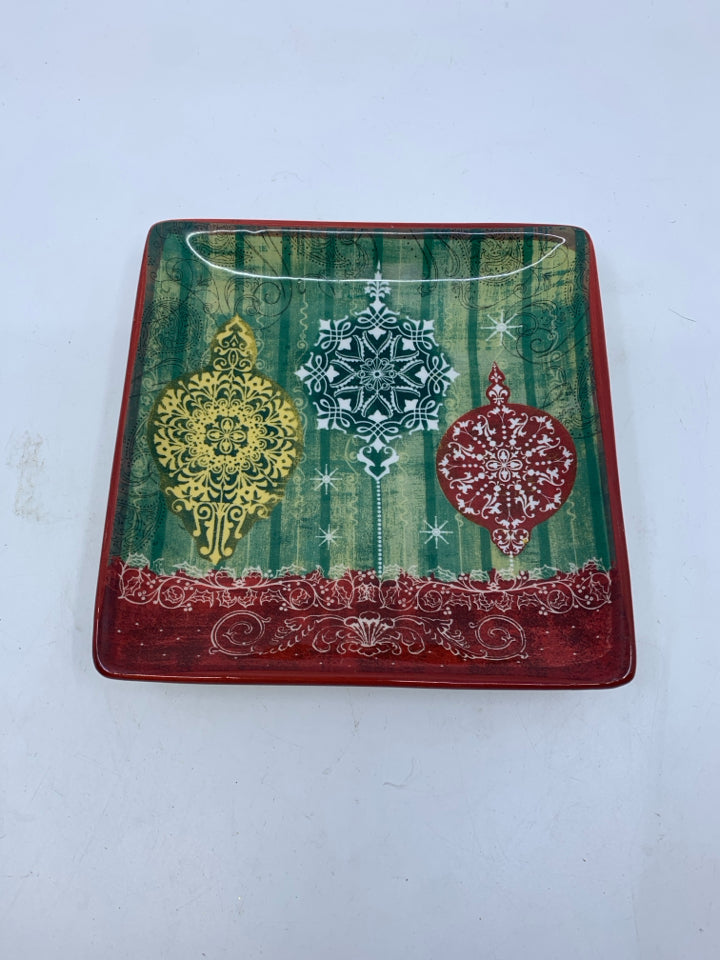 SMALL SQUARE 3 ORNAMENT DISH.