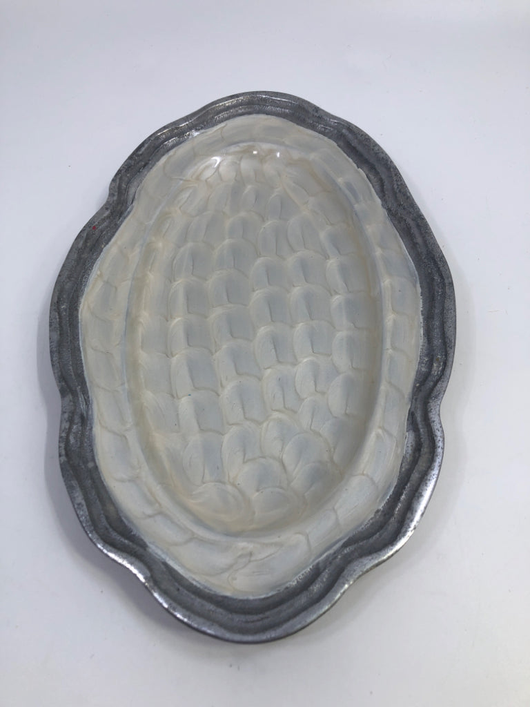 OVAL SILVER TRAY W/PEARLESCENT PAINTED INSIDE.