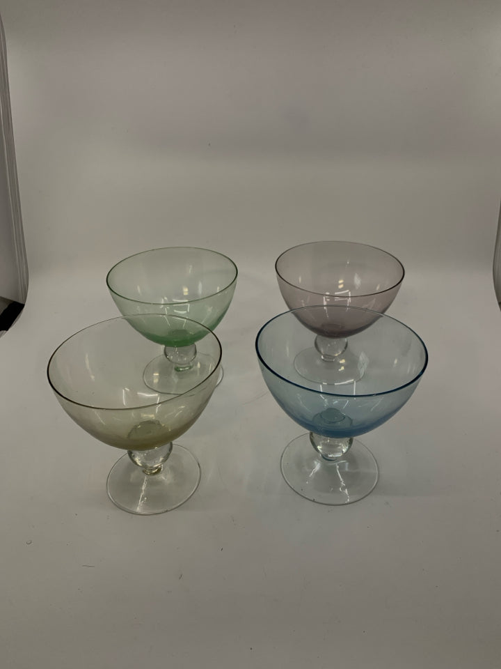 4 COLORFUL SHORT WINE GLASSES.