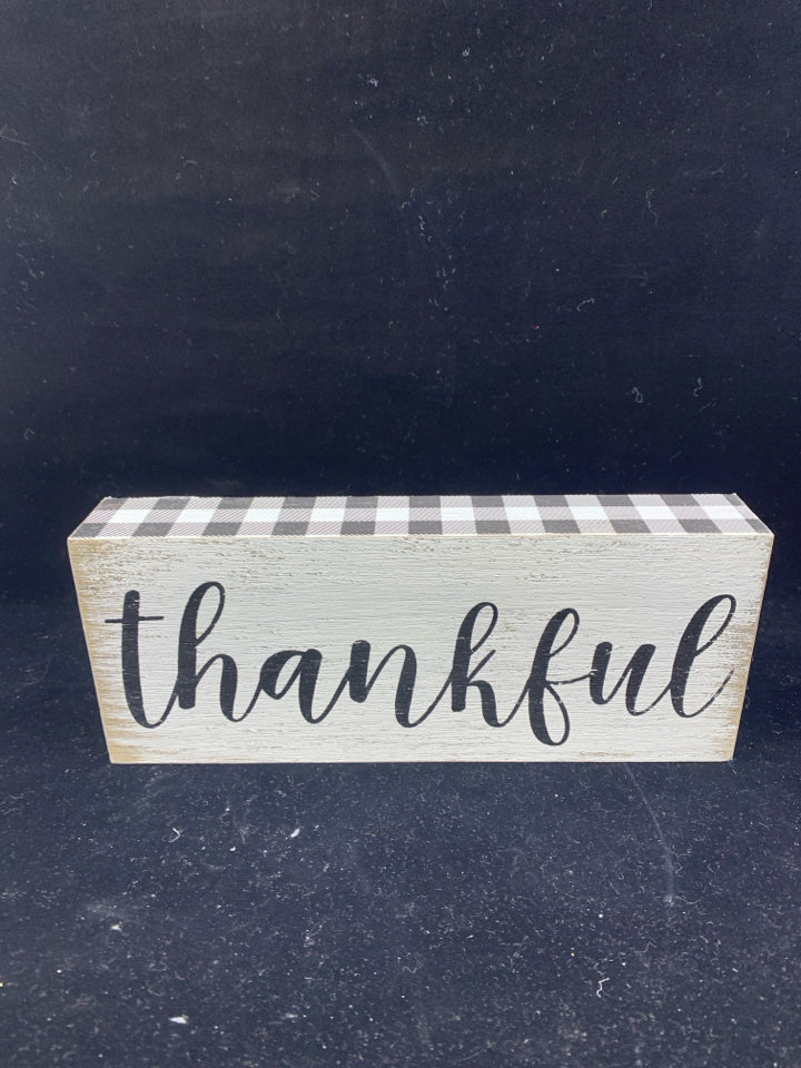 THANKFUL- PLAID SIGN.