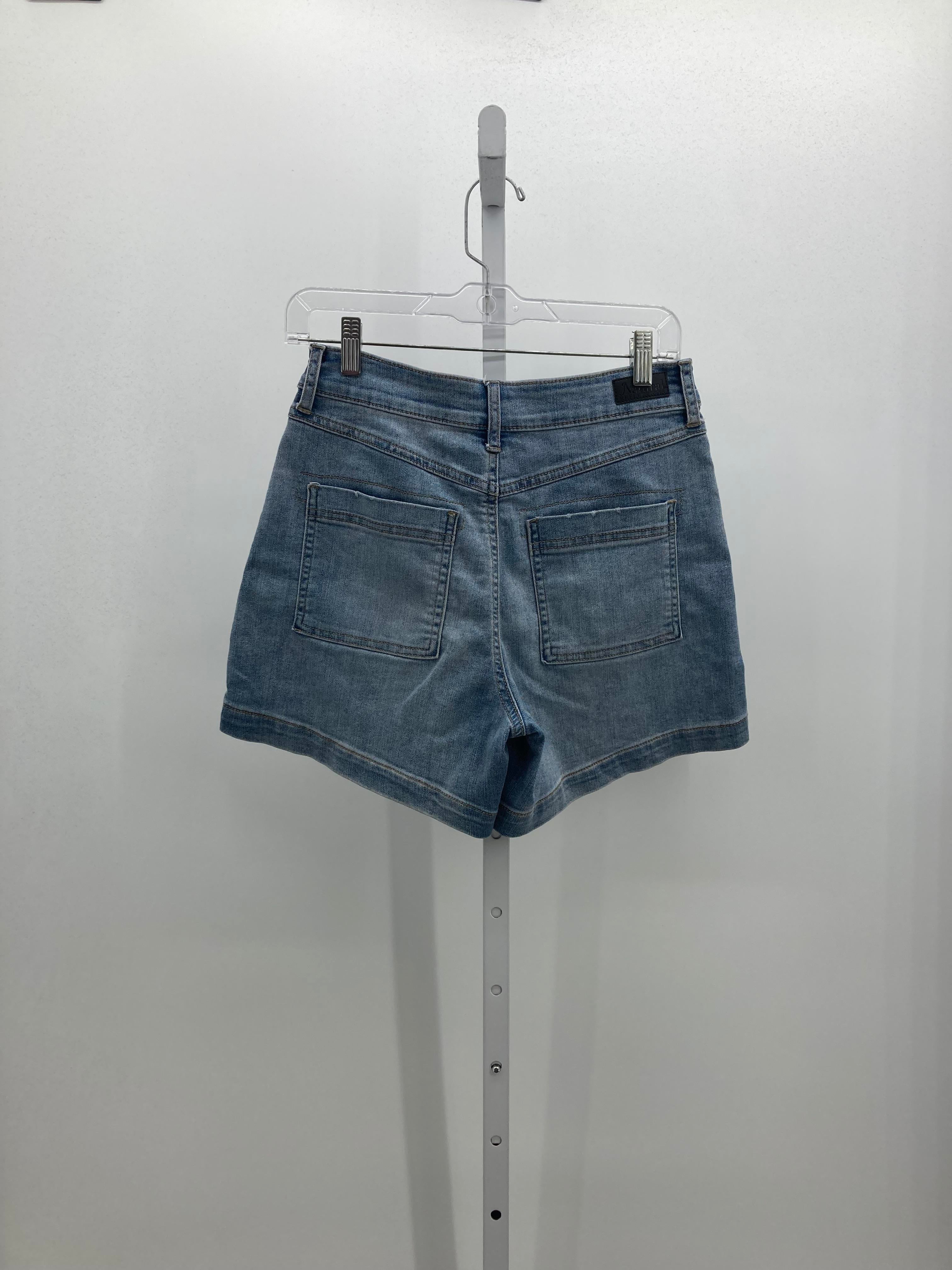 Natural Reflections Size 2 Misses Shorts