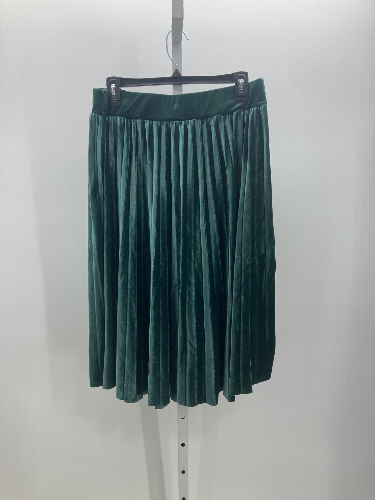 Size Extra Large Misses Skirt