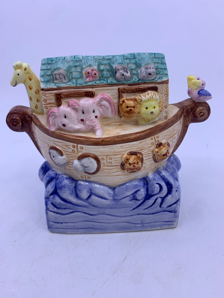NOAH'S ARK PIGGY BANK.