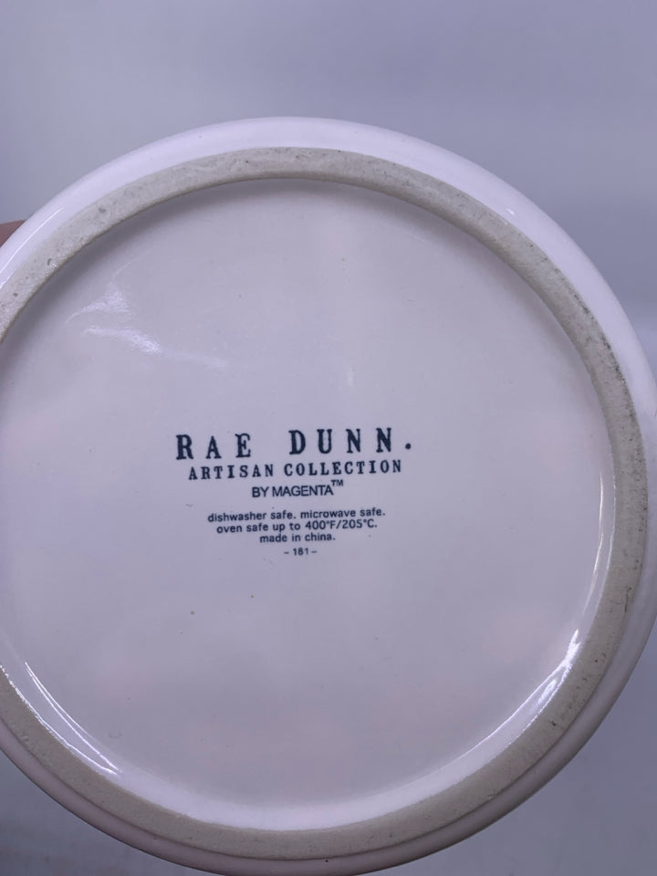 QUEEN BEE CIRCLE BAKER W/ YELLOW HANDLES EMBOSSED BEE.