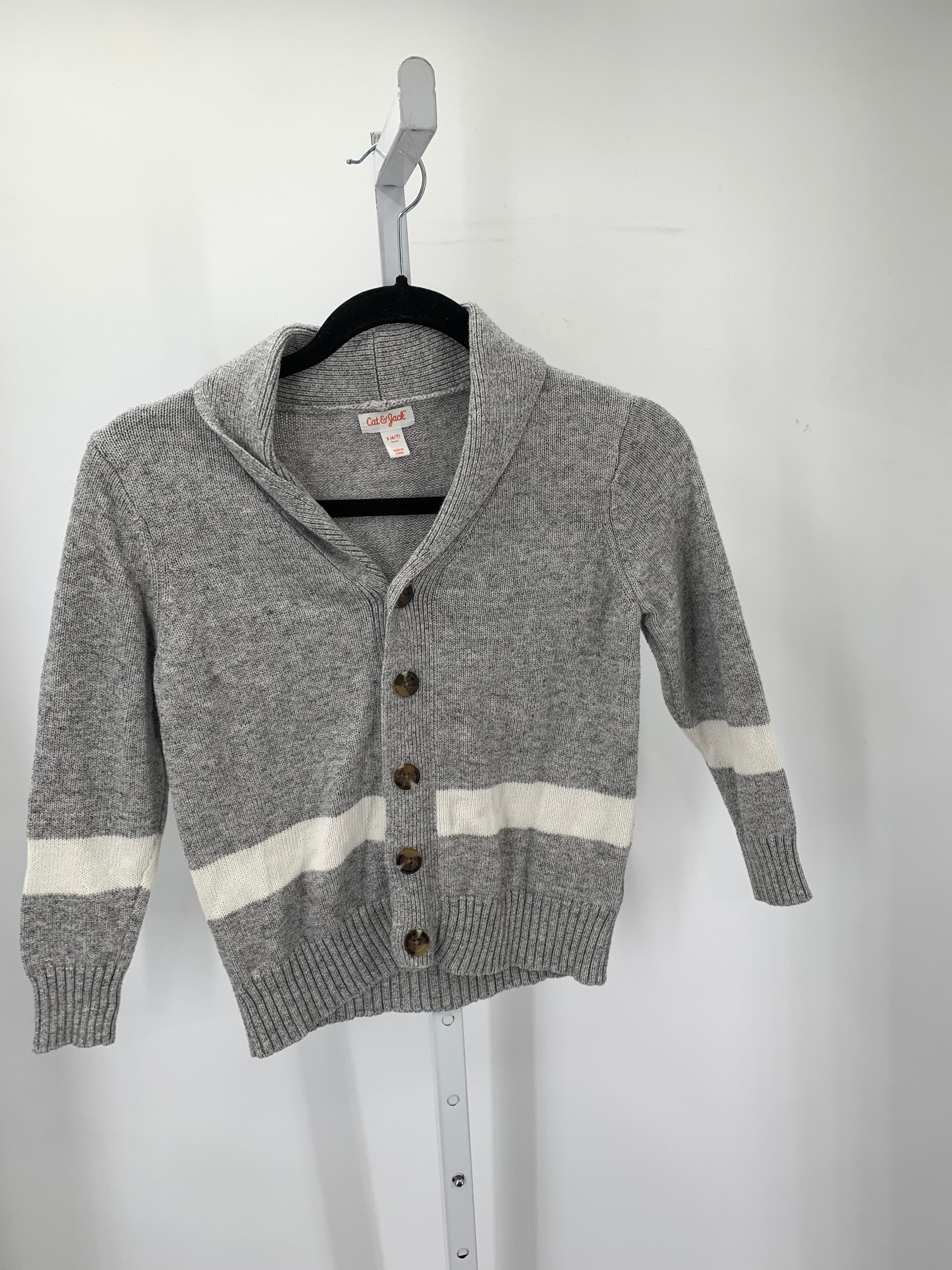 BUTTON DOWN SWEATER
