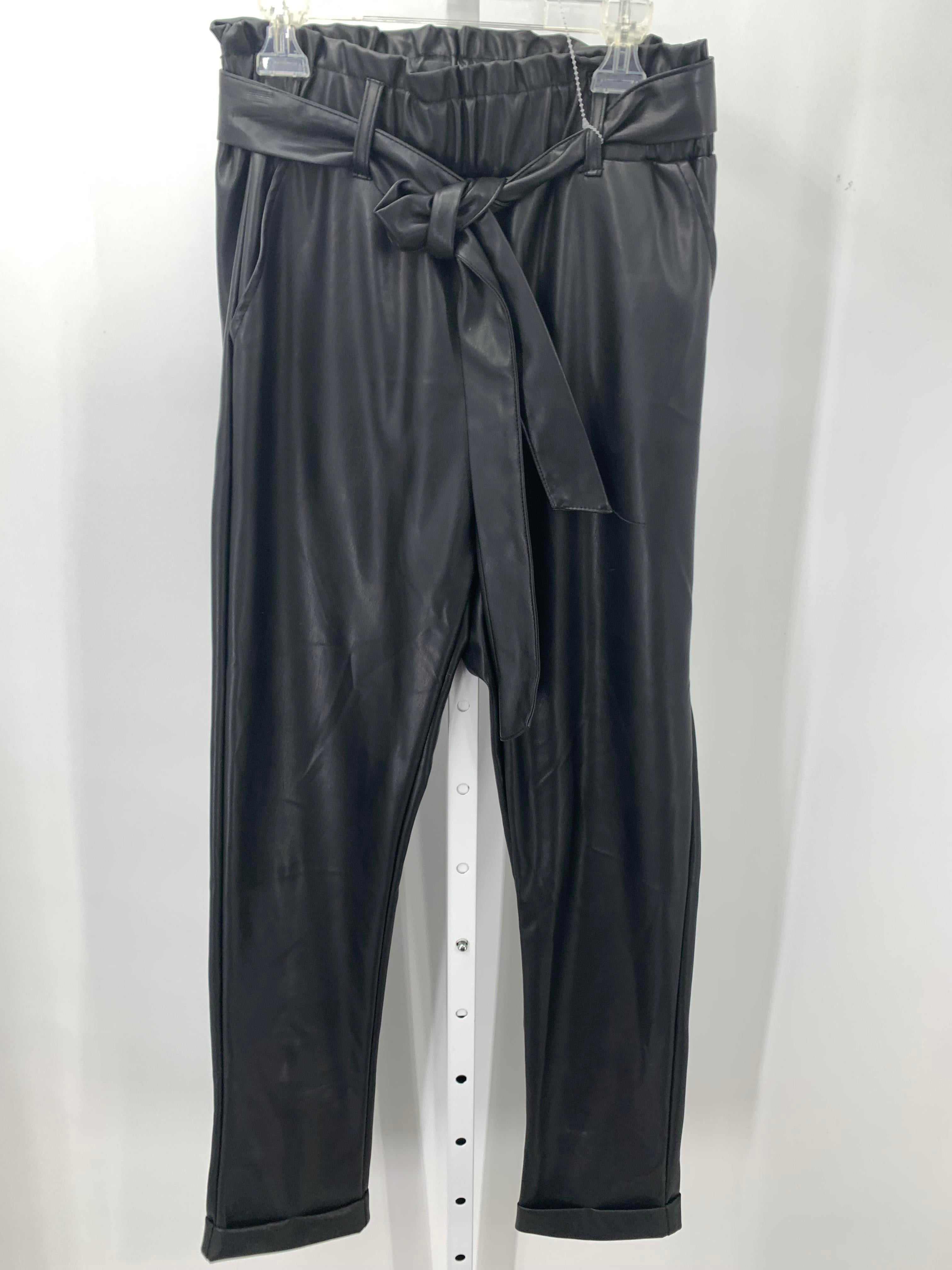 SO Size Small Juniors Pants