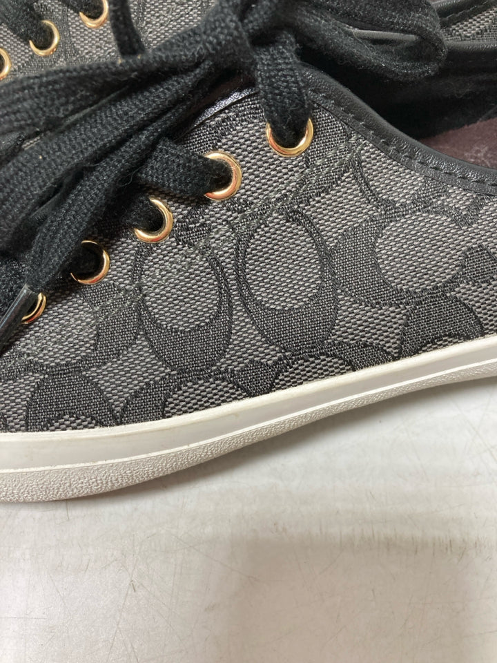 Coach L Shoe Size 8.5 Ladies Shoes