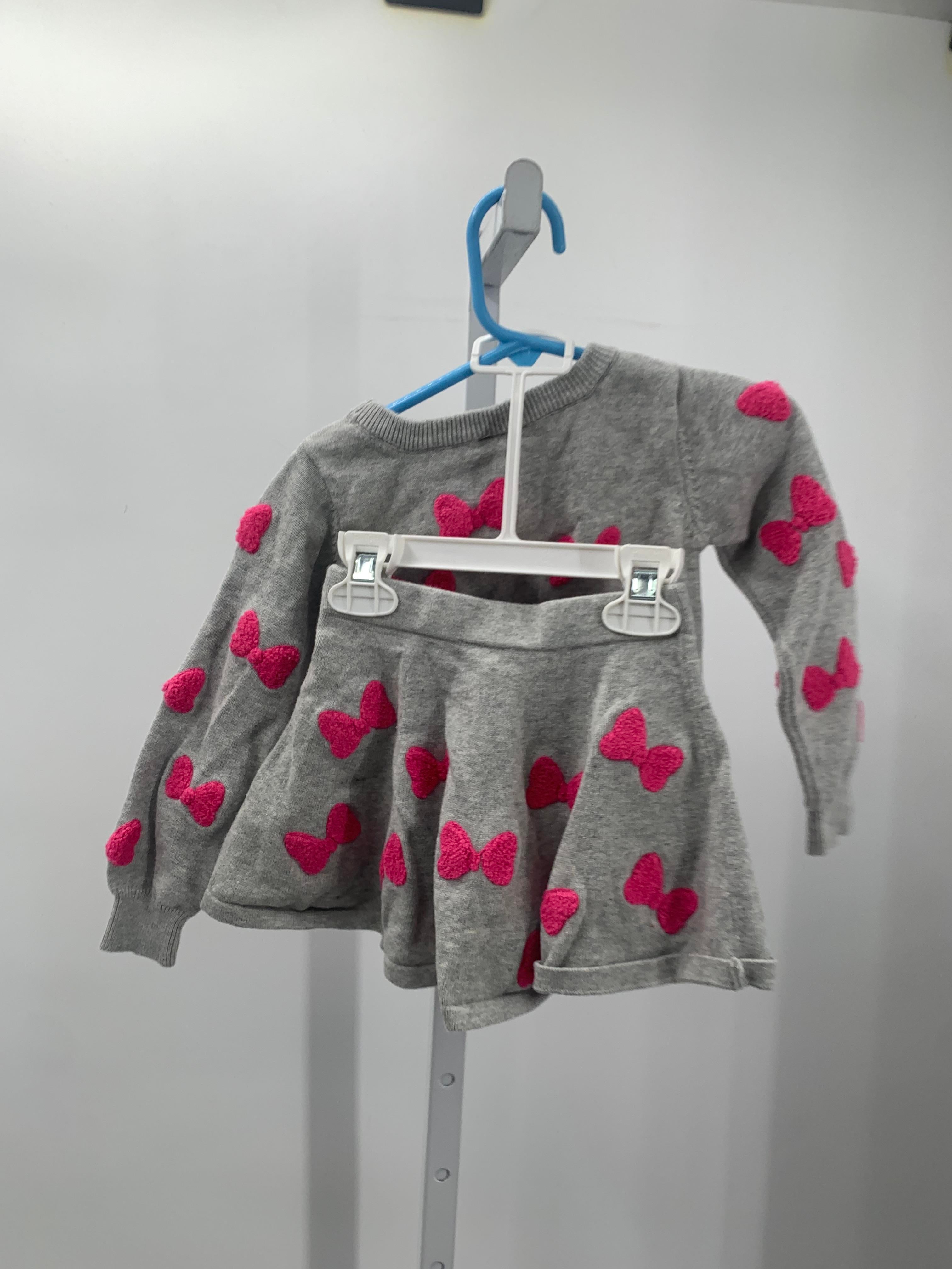 Disney Size 2 Girls 2 Pieces