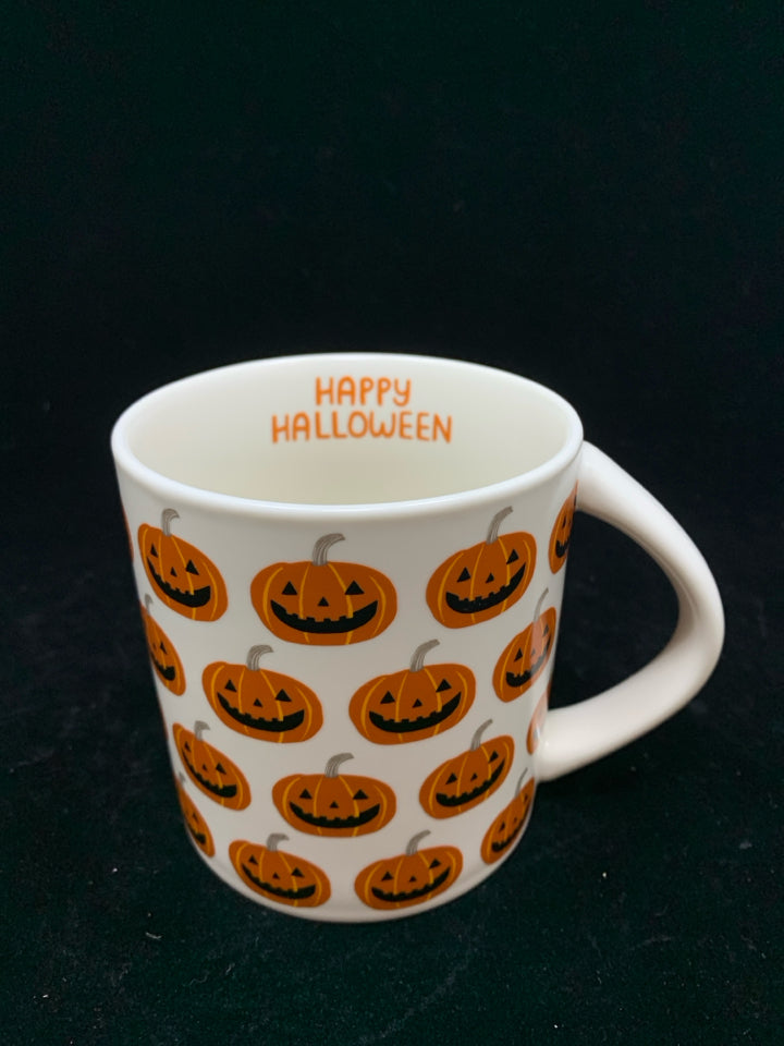 JACK-O-LANTERN HAPPY HALLOWEEN MUG.