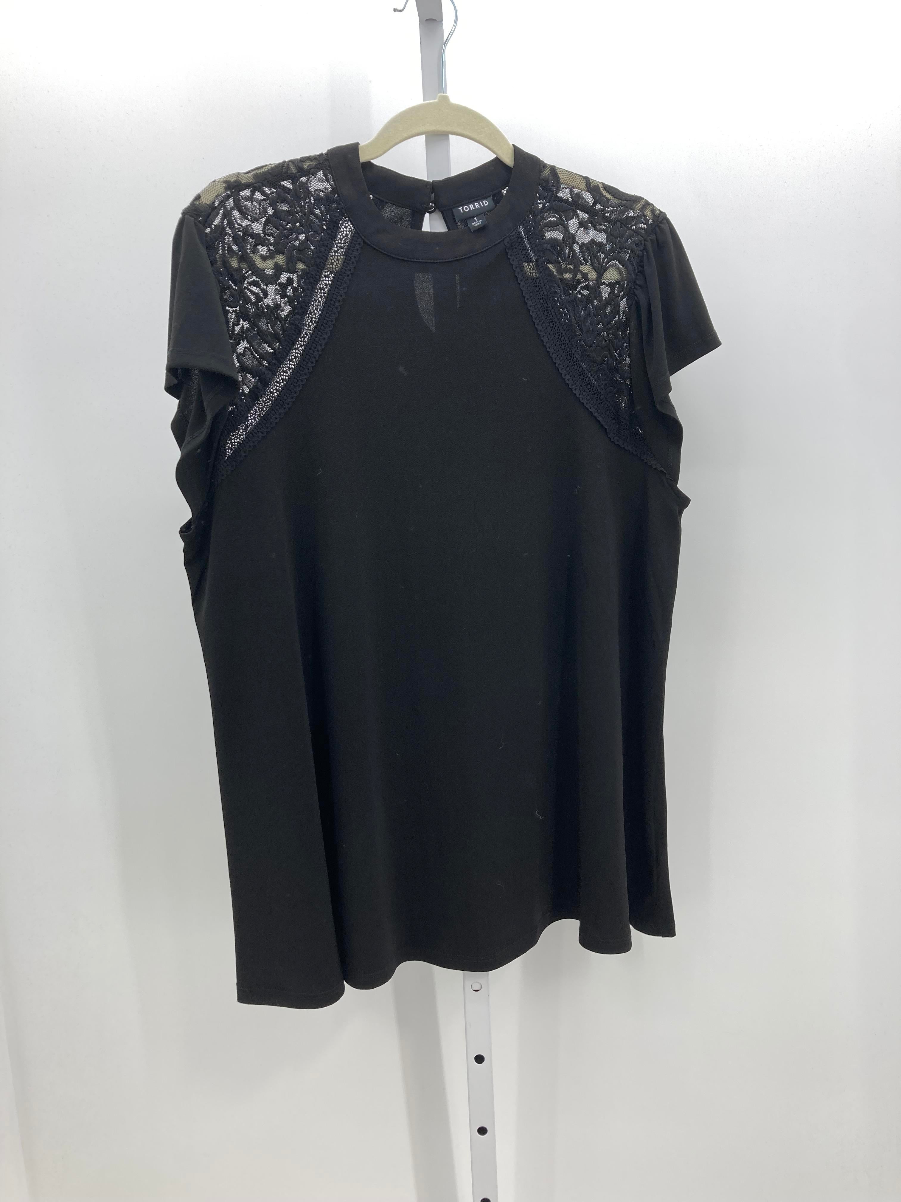 Torrid Size 1X Womens Short Sleeve Shirt