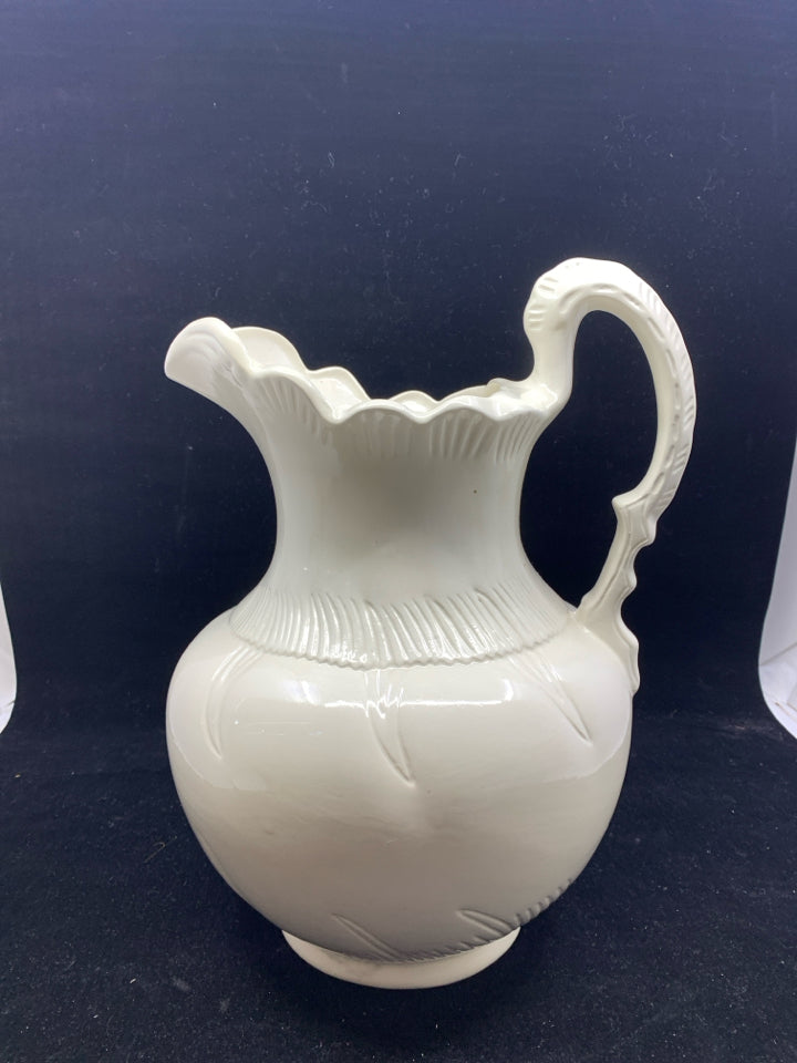 VTG WHITE LARGE CERAMIC PITCHER.