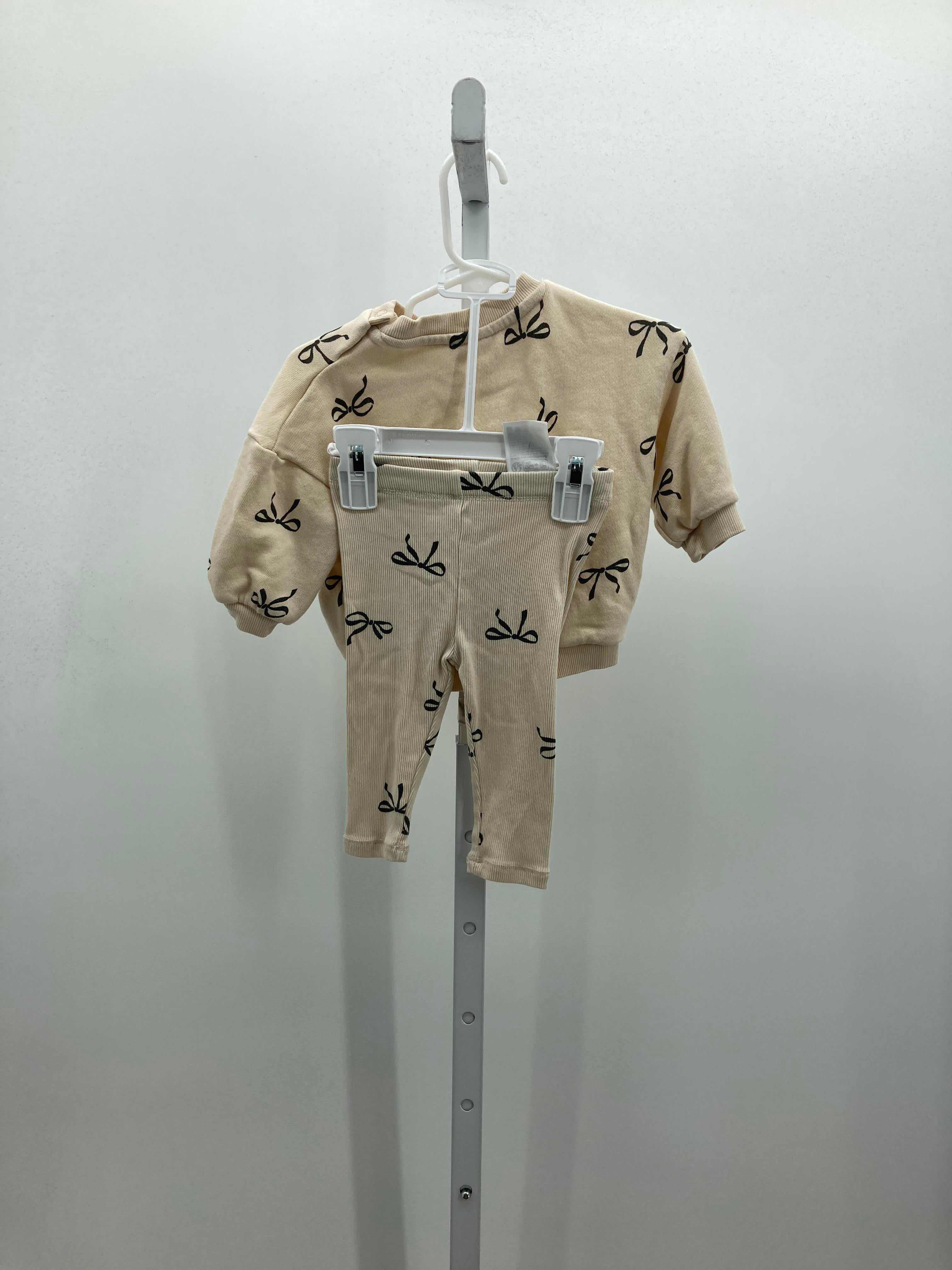 H&M Size 6 Months Girls 2 Pieces
