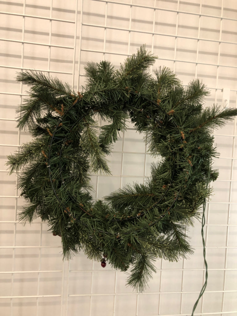 LIGHT UP PINECONES/BERRIES WREATH.