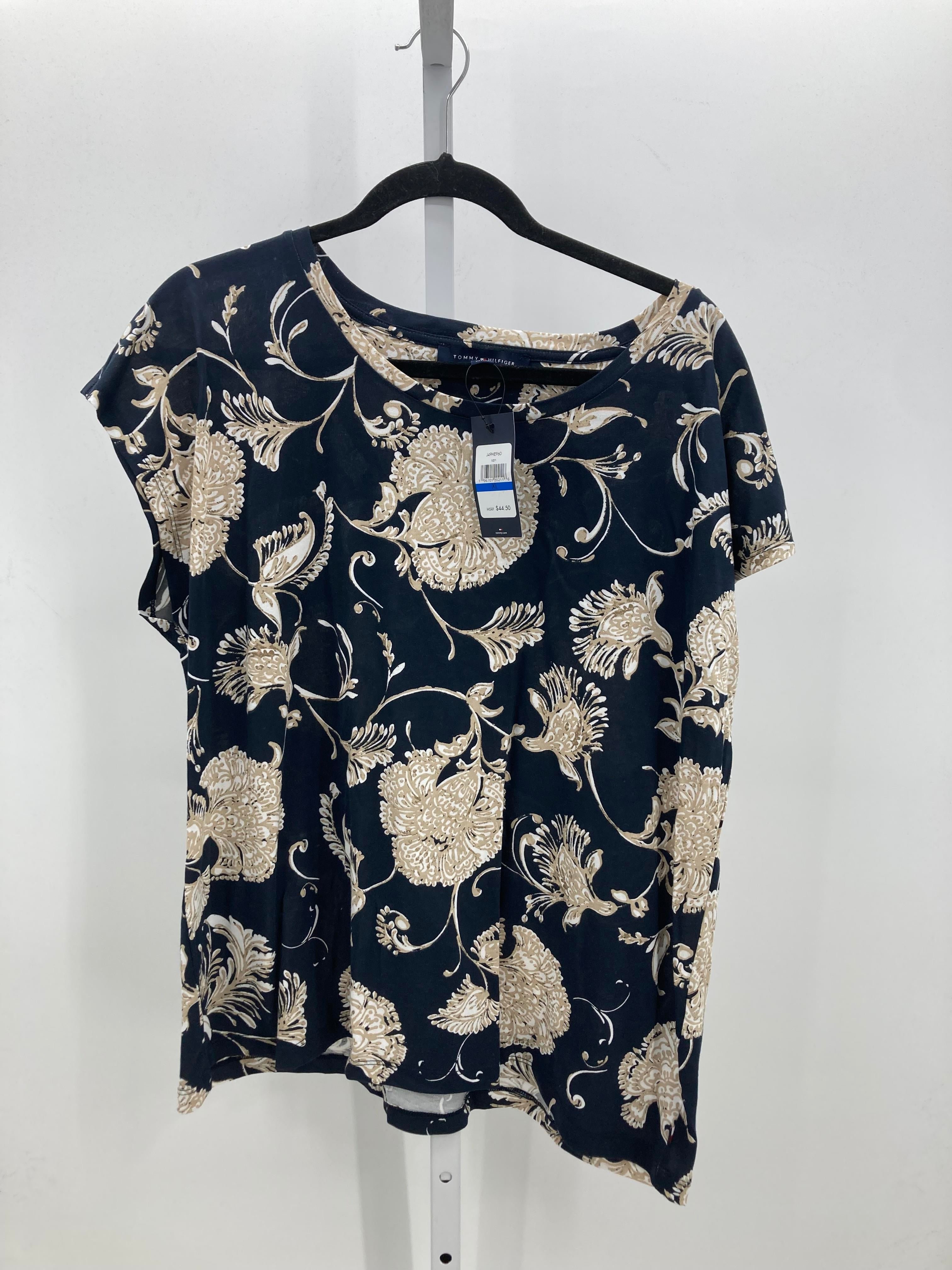 Tommy Hilfiger Size Extra Large Misses Sleeveless Shirt