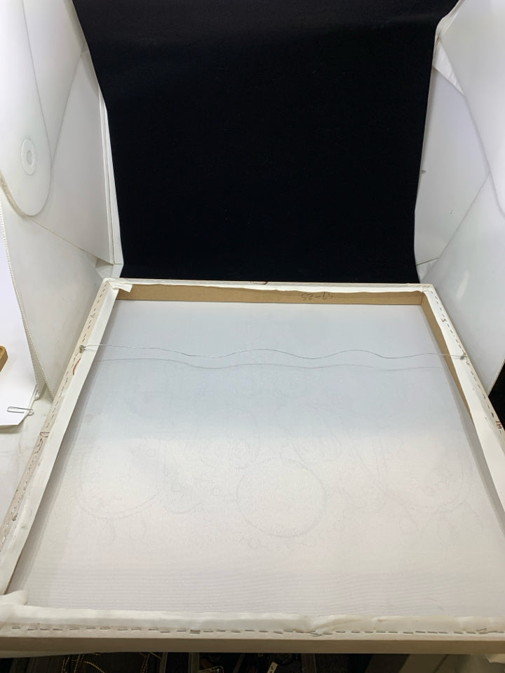 CHANDELIER CANVAS WALL HANGING.