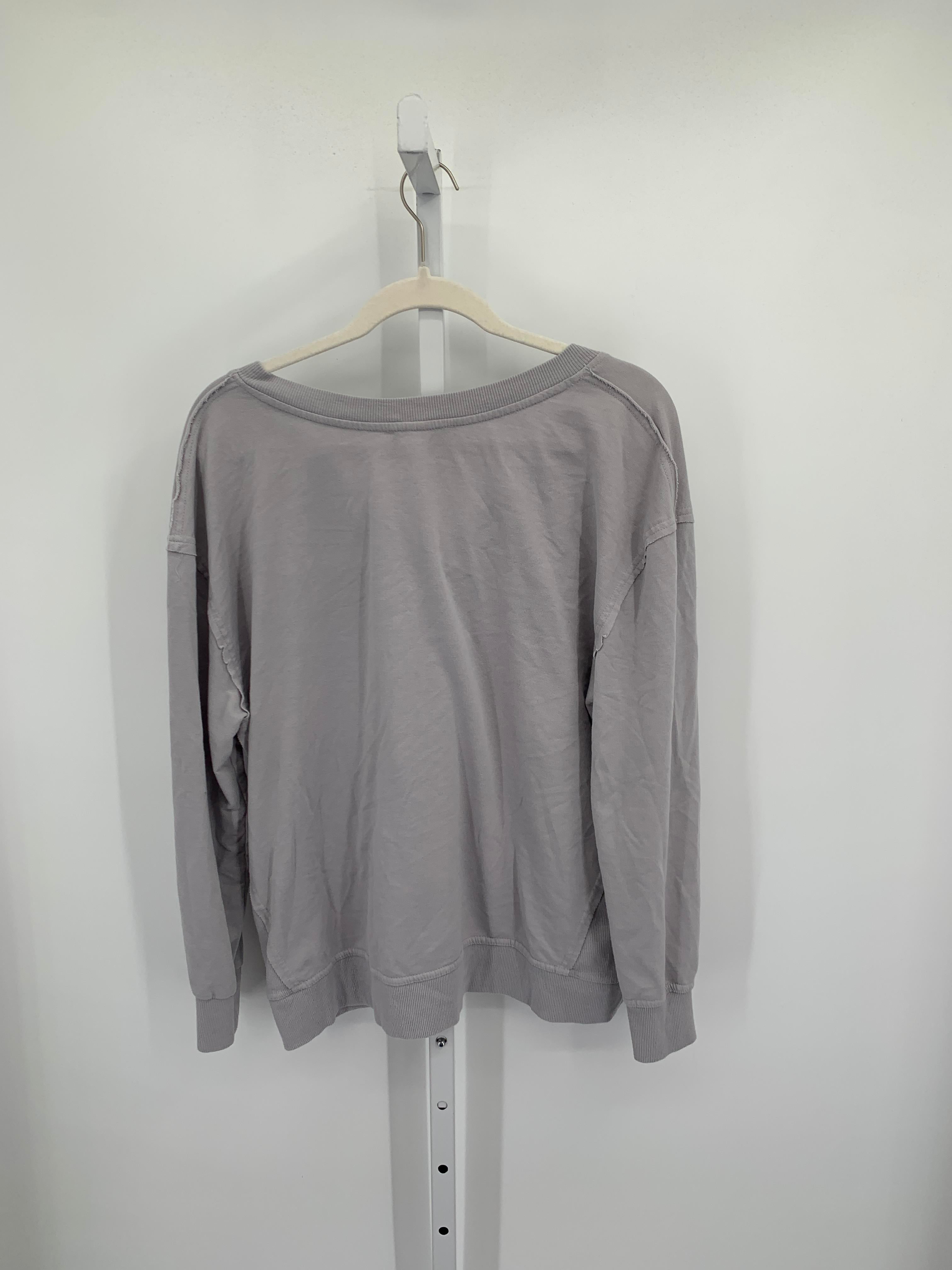 Size Extra Large Misses Long Sleeve Shirt