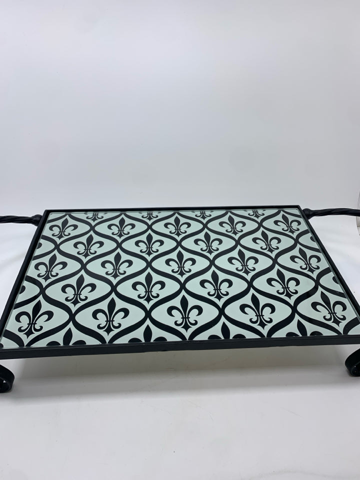 Tray