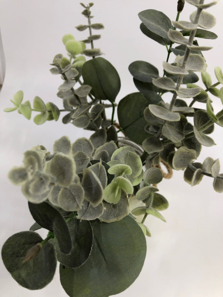 FAUX GREENERY IN GLASS JAR W/TWINE BOW.