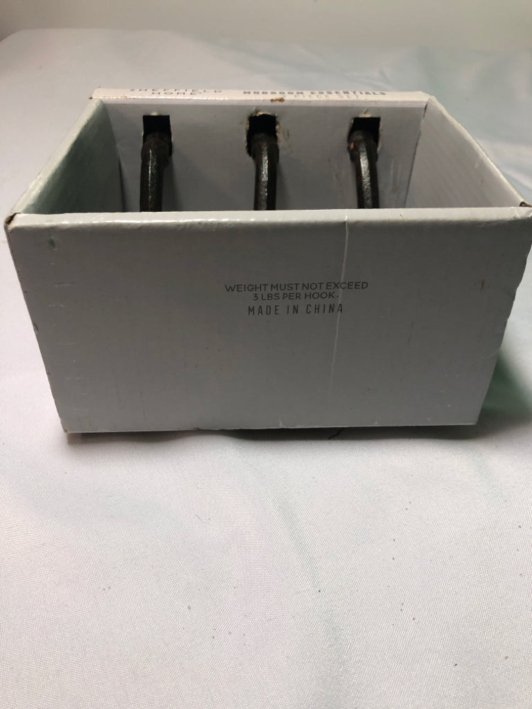 NIB 3 HEAVY  METAL WALL HOOKS SHEFFIELD HOME.