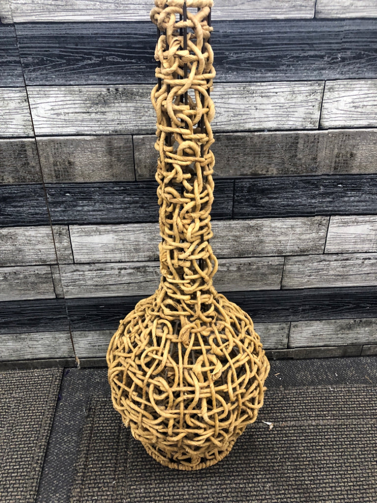 LARGE WOVEN FLOOR VASE.