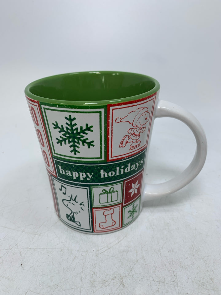 PATCHWORK PEANUTS THEMED MUG.