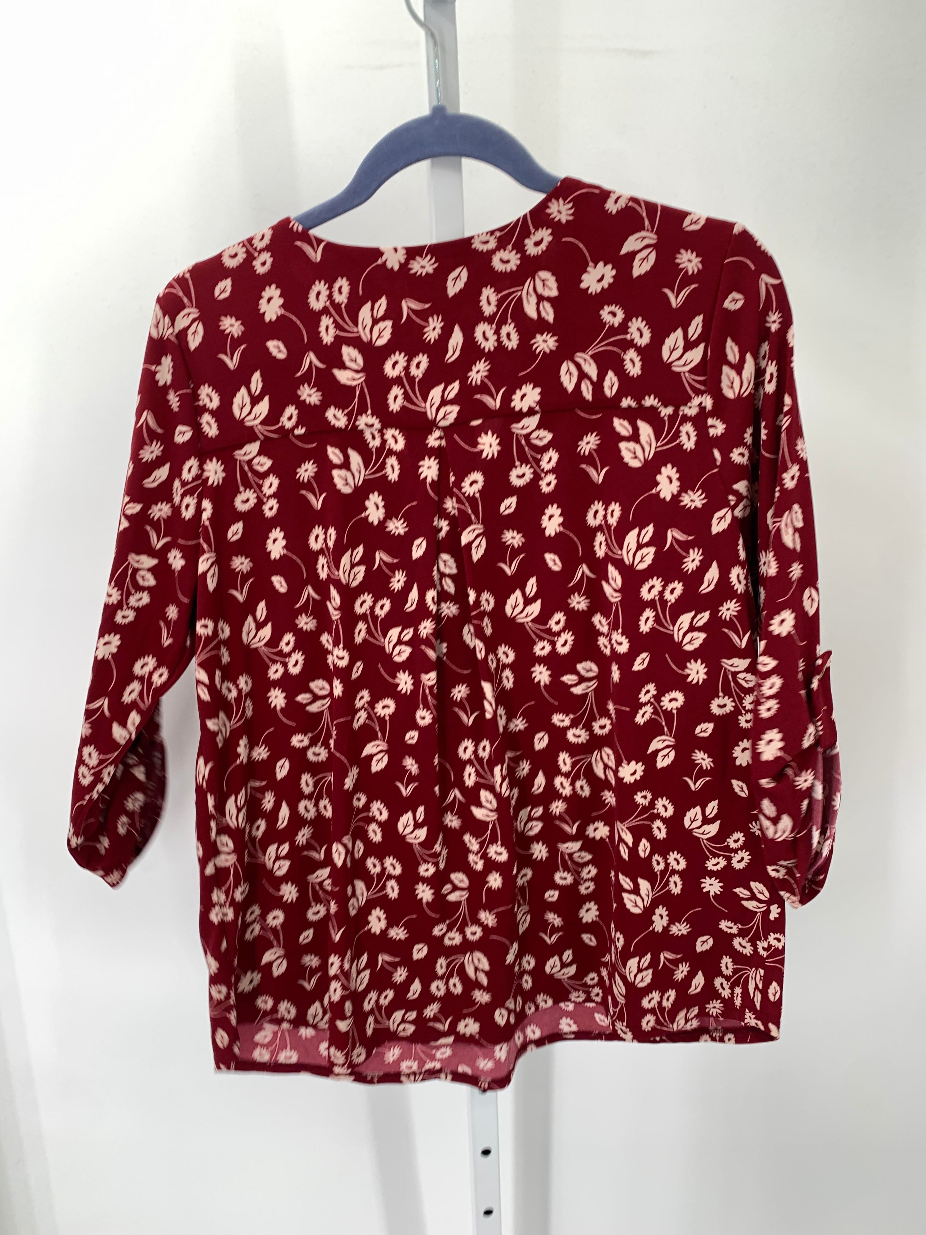 Size Large Misses 3/4 Sleeve Shirt