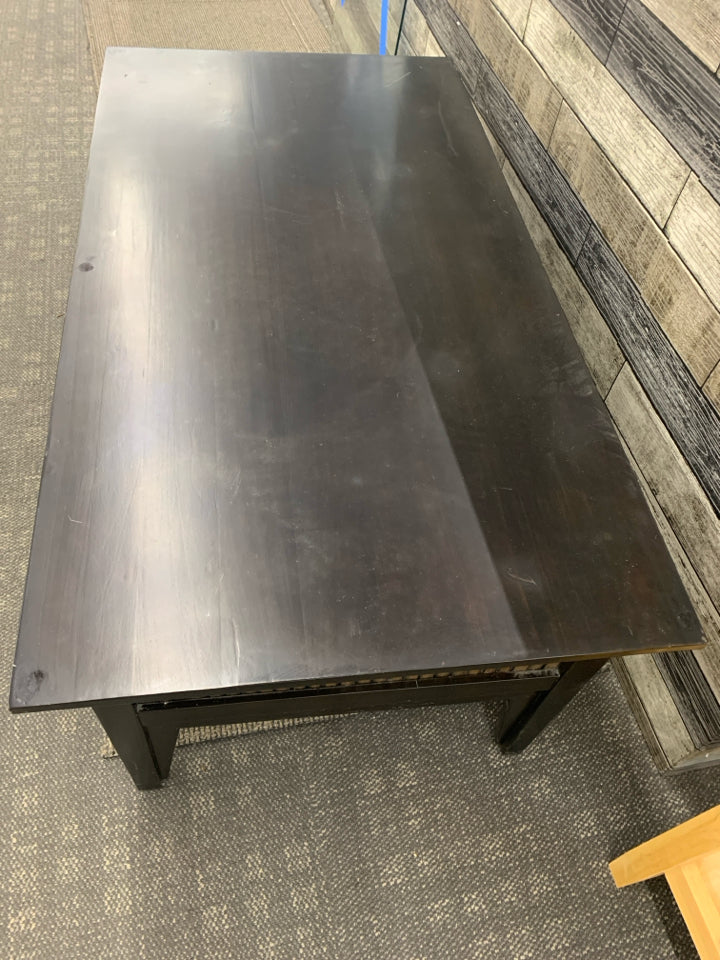 BLACK COFFEE TABLE W DRAWER.