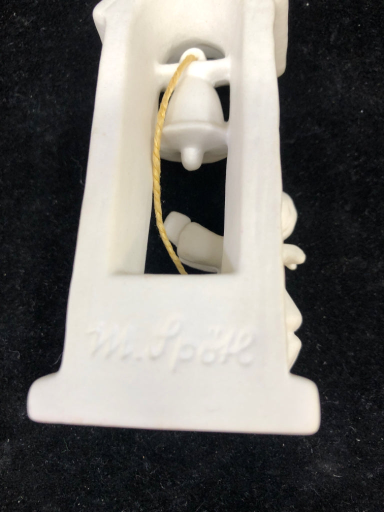 VTG CHERUB RINGING BELL WHITE FIGURINE GOEBEL.