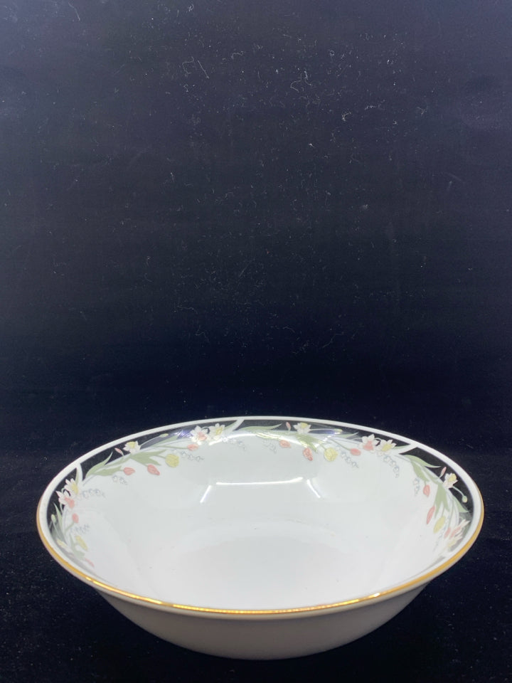 CROWN MING BLACK AND FLORAL RIM SERVING BOWL.