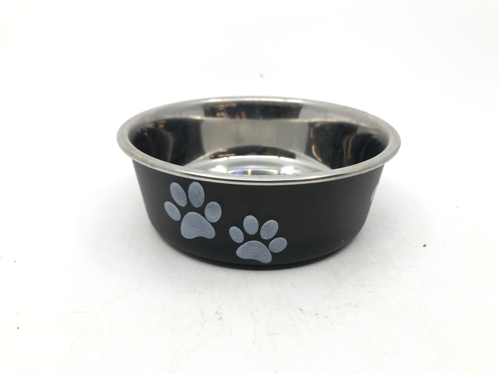 BLACK W PAW PRINTS METAL DOG FOOD BOWL.