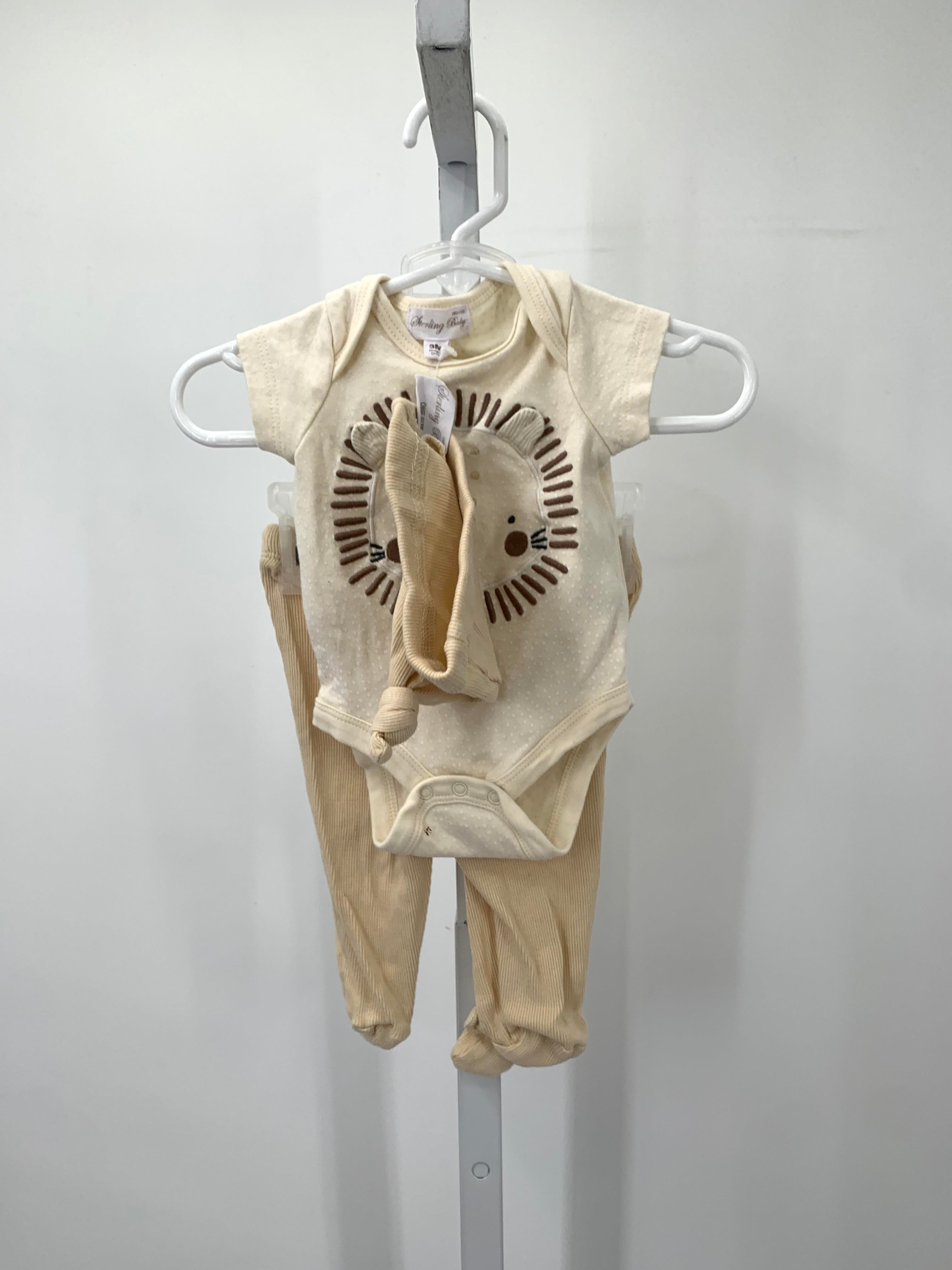 LION SHIRT PANTS AND HAT