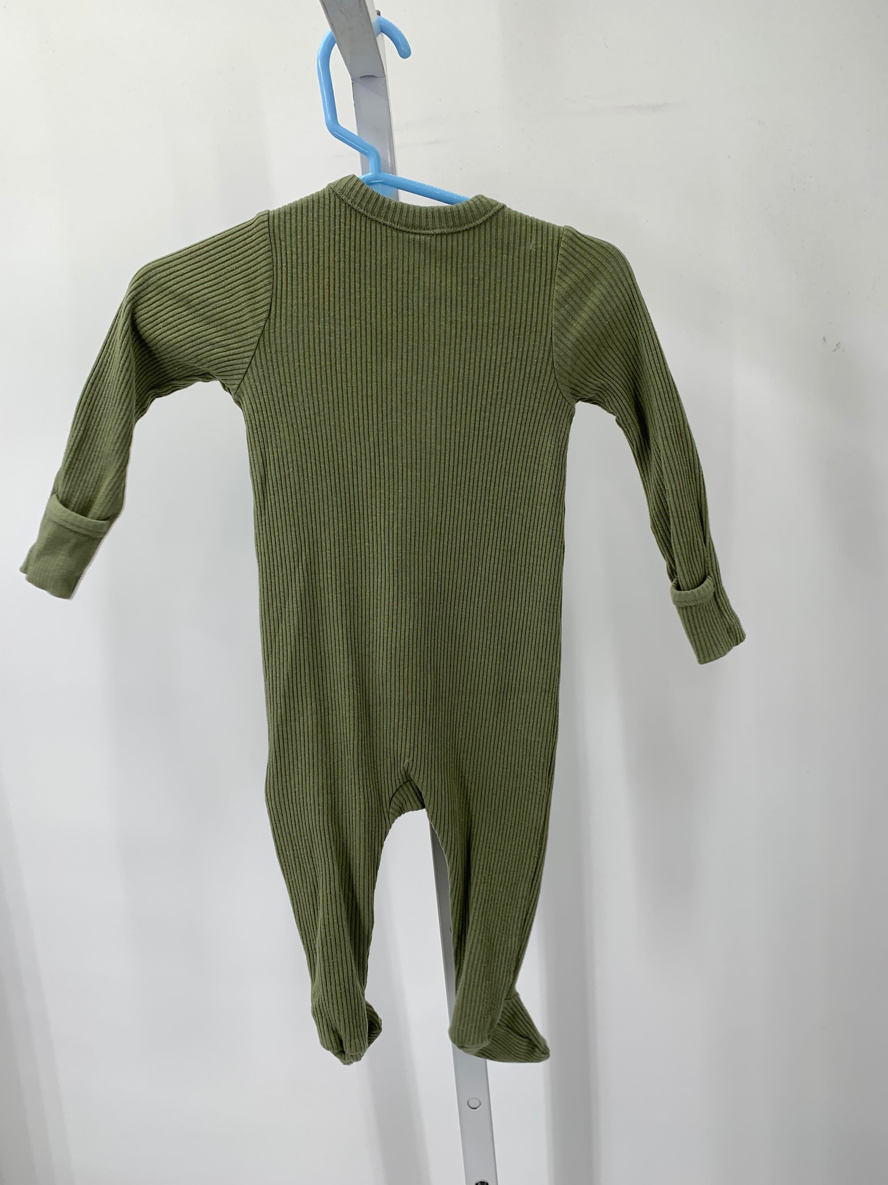 RIBBED ZIP KNIT