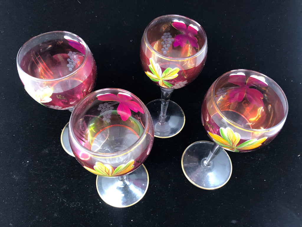 4 CRANBERRY FLORAL PAINTED WINE GLASSES.