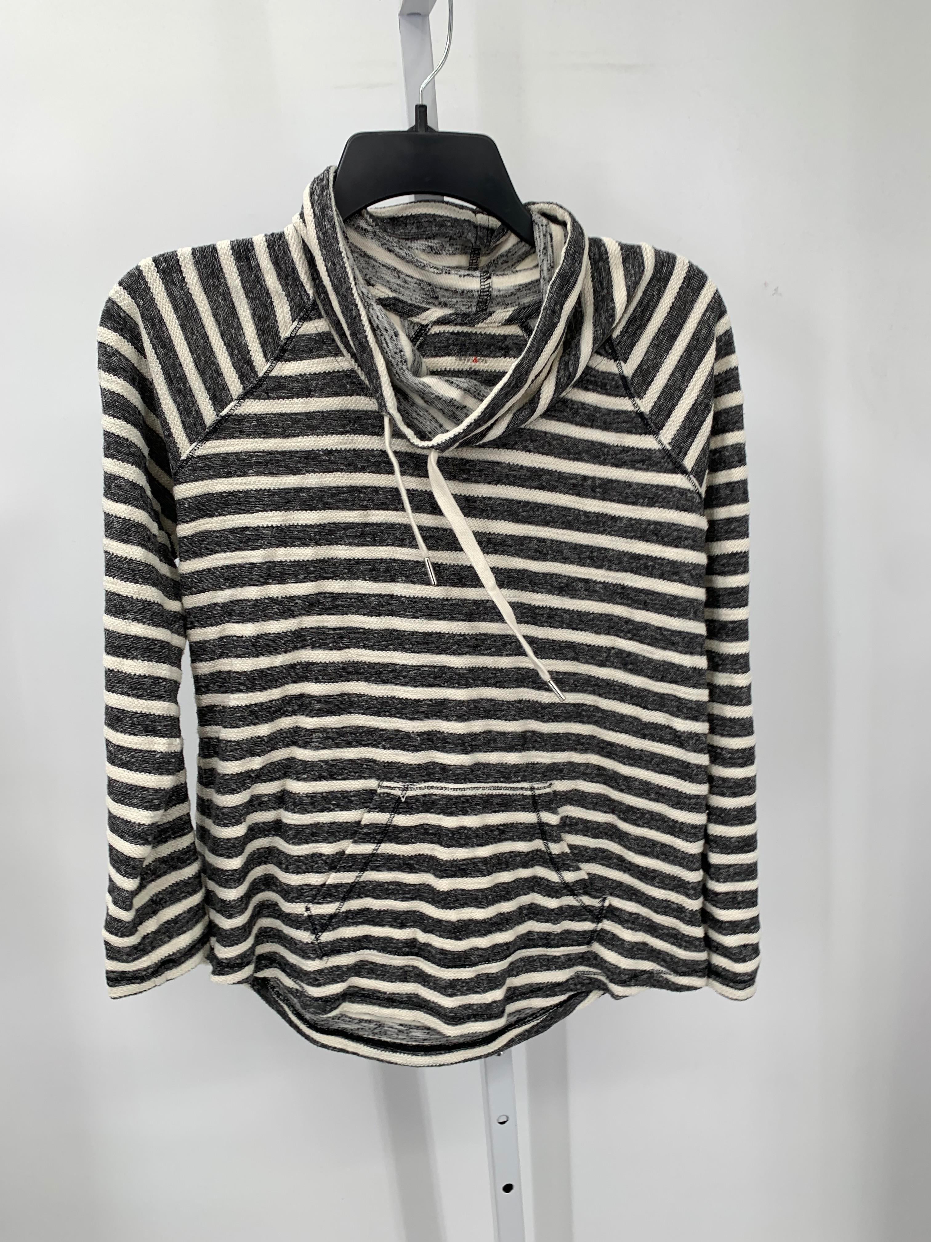 Style & Co. Size Small Misses Long Sleeve Shirt
