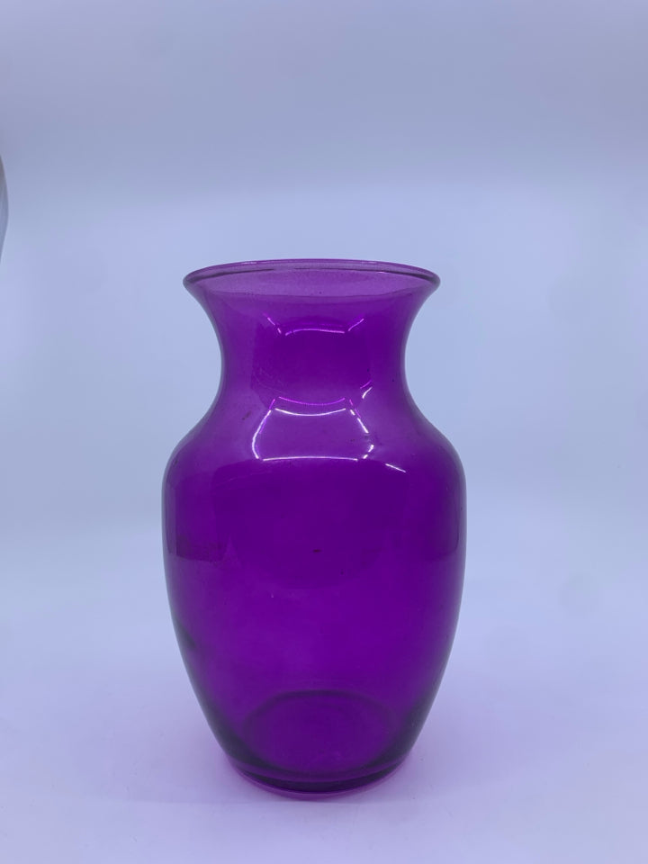 PURPLE VASE FLARE TOP.