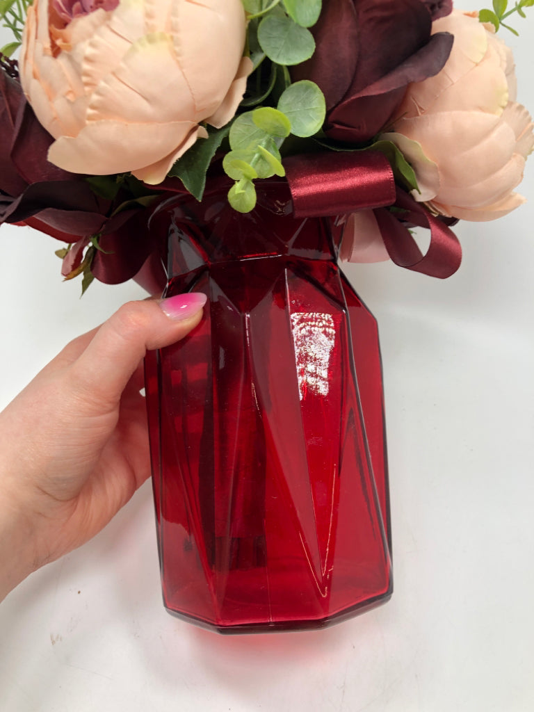 CRANBERRY & PINK ROSES IN RED VASE.
