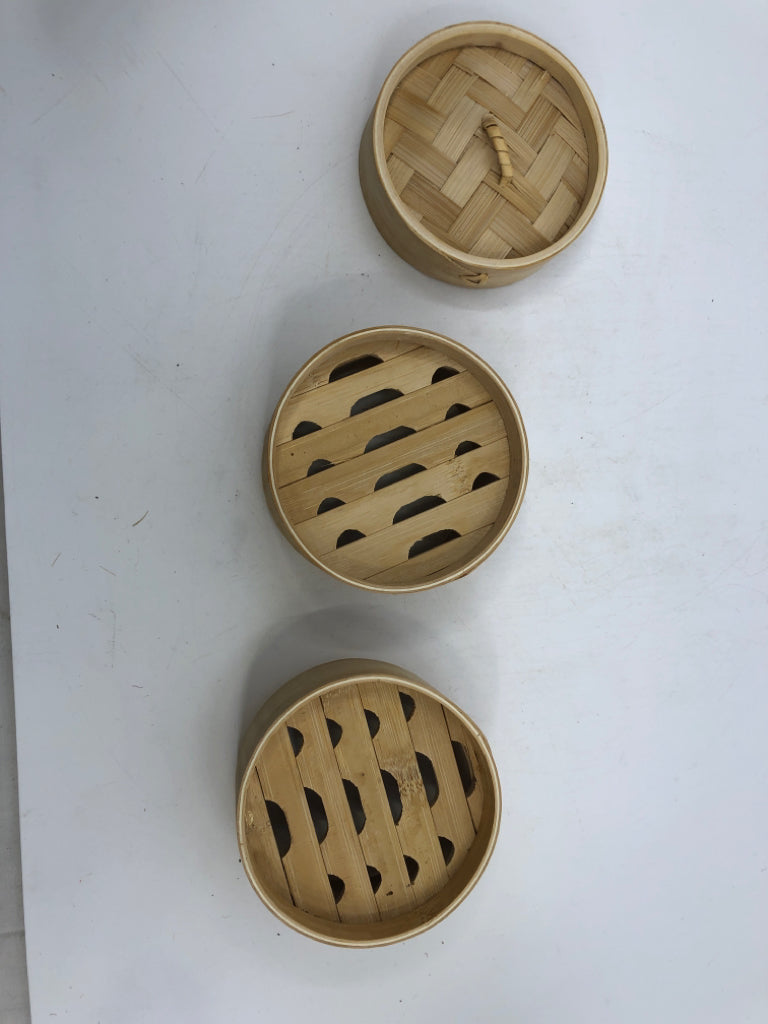 SMALL BAMBOO STEAMER.