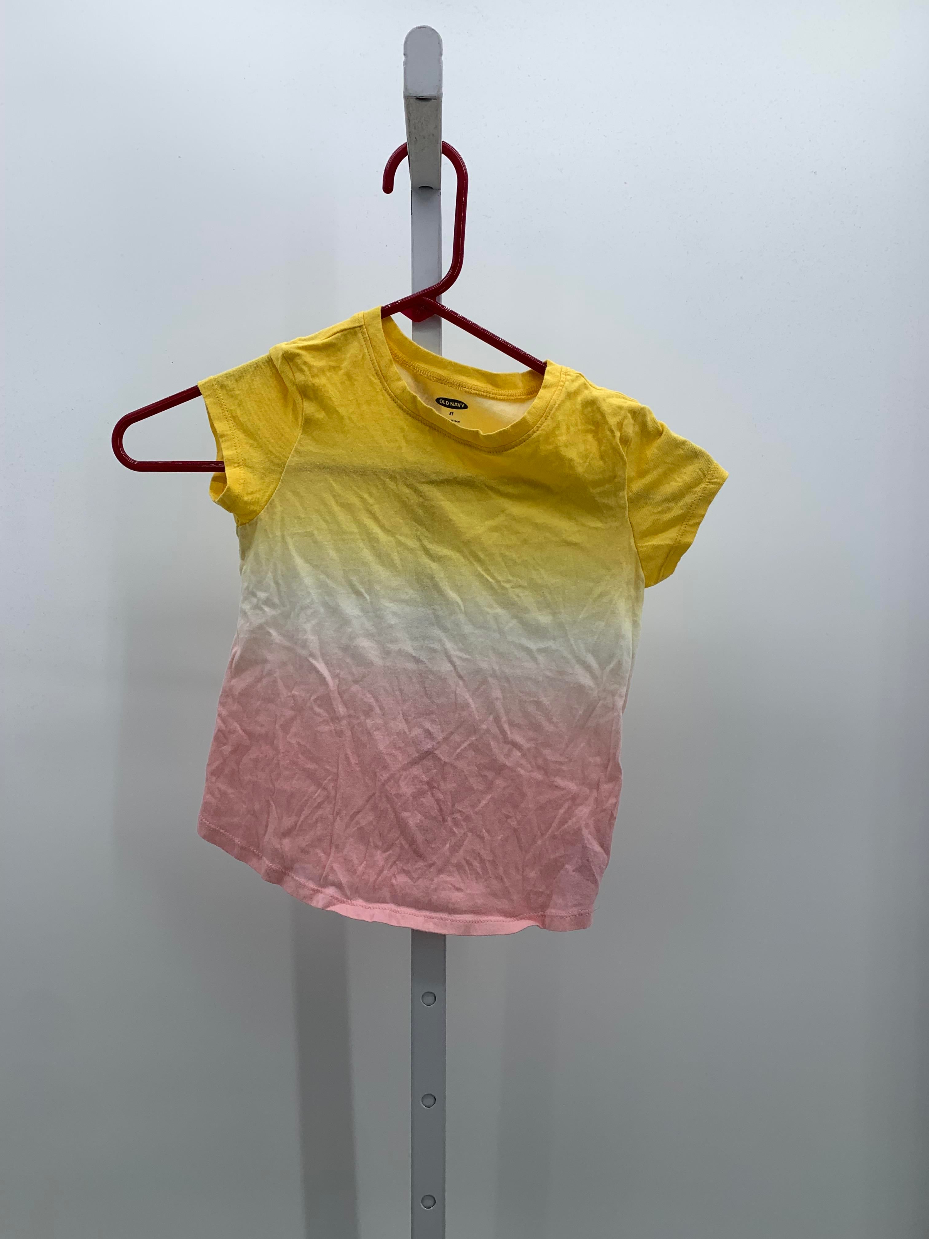 Old Navy Size 5T Girls Short Sleeve Shirt