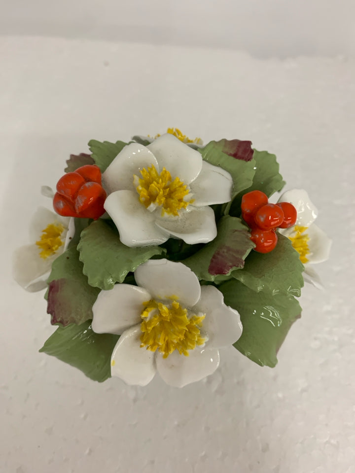 WHITE PLANTER W/ WHITE FLOWERS ORANGE BERRIES AYNSLEY.