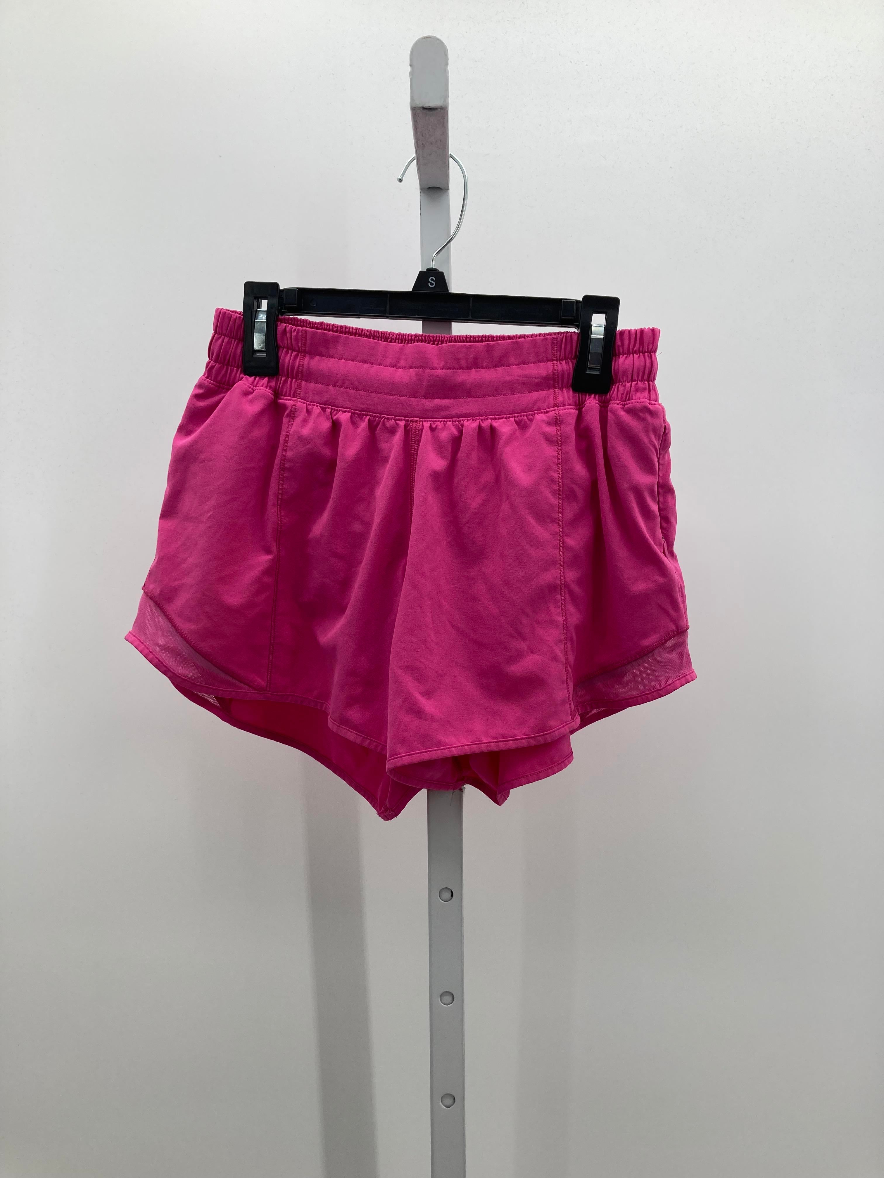 Lululemon Size 6 Tall Misses Shorts