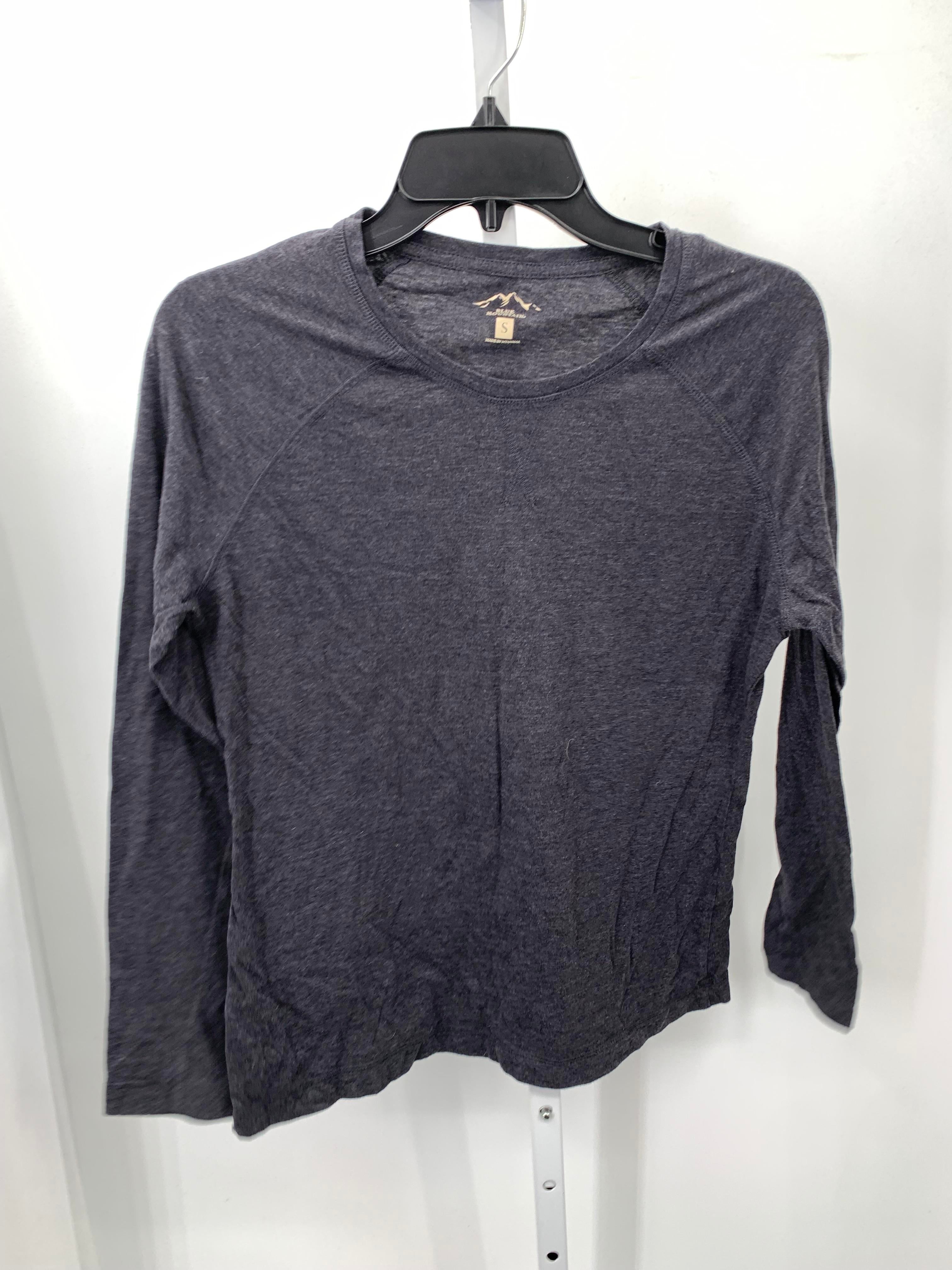 CREWNECK KNIT.