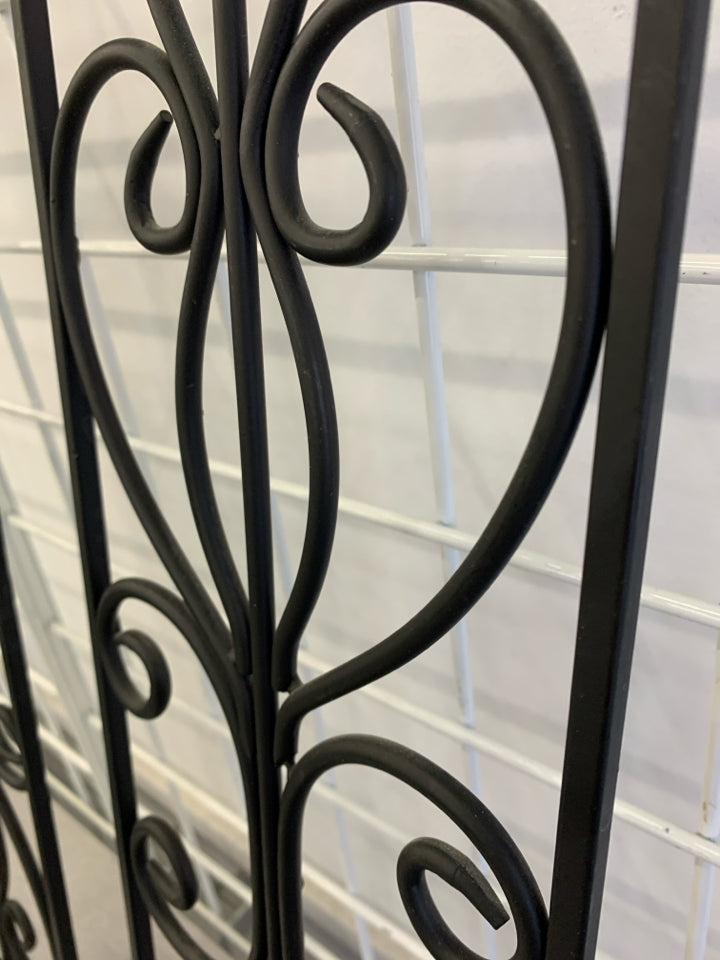 2 METAL CANDLE WROUGHT IRON WALL SCONCES.