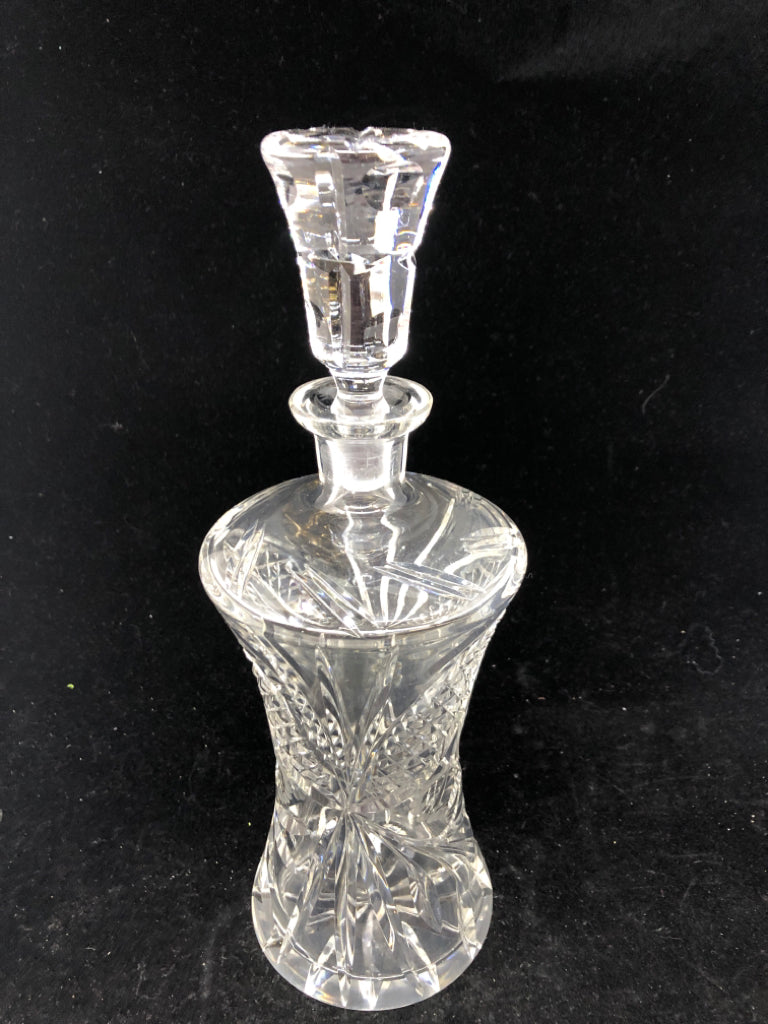 CUT GLASS LEAF DECANTER.
